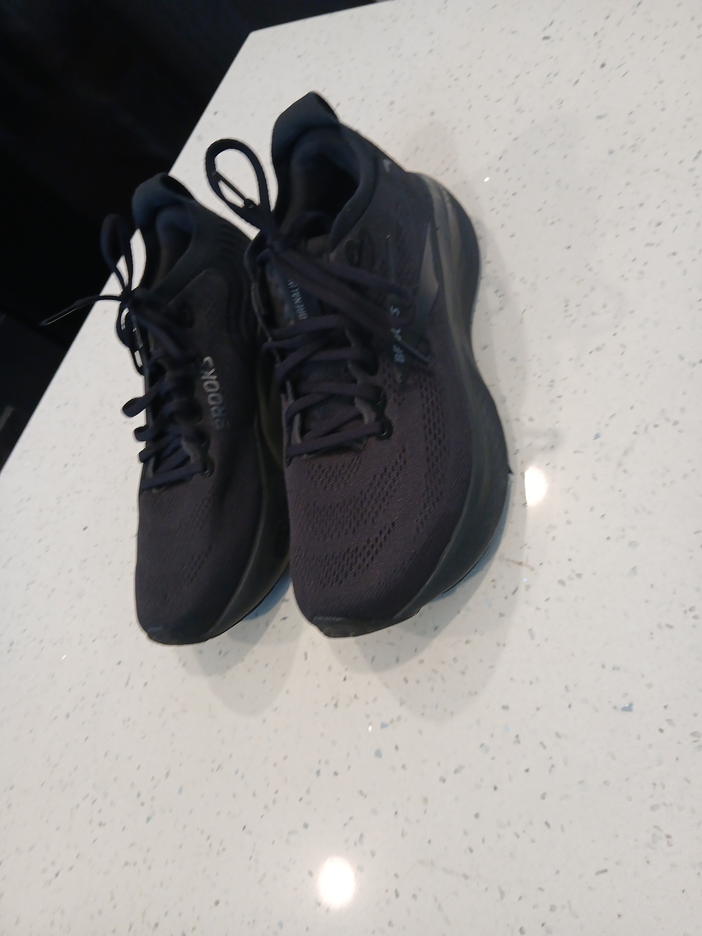 Brooks Men’s Black Running Shoes